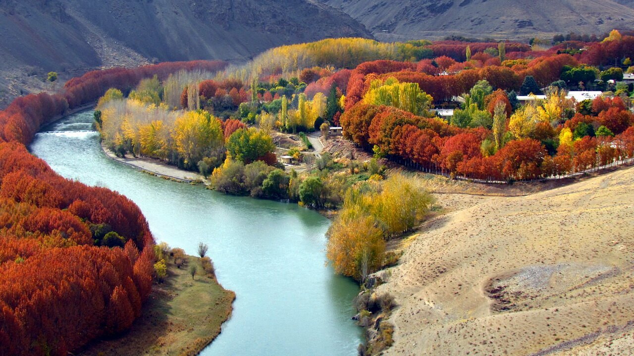 ساخت و ساز در حریم رودخانه