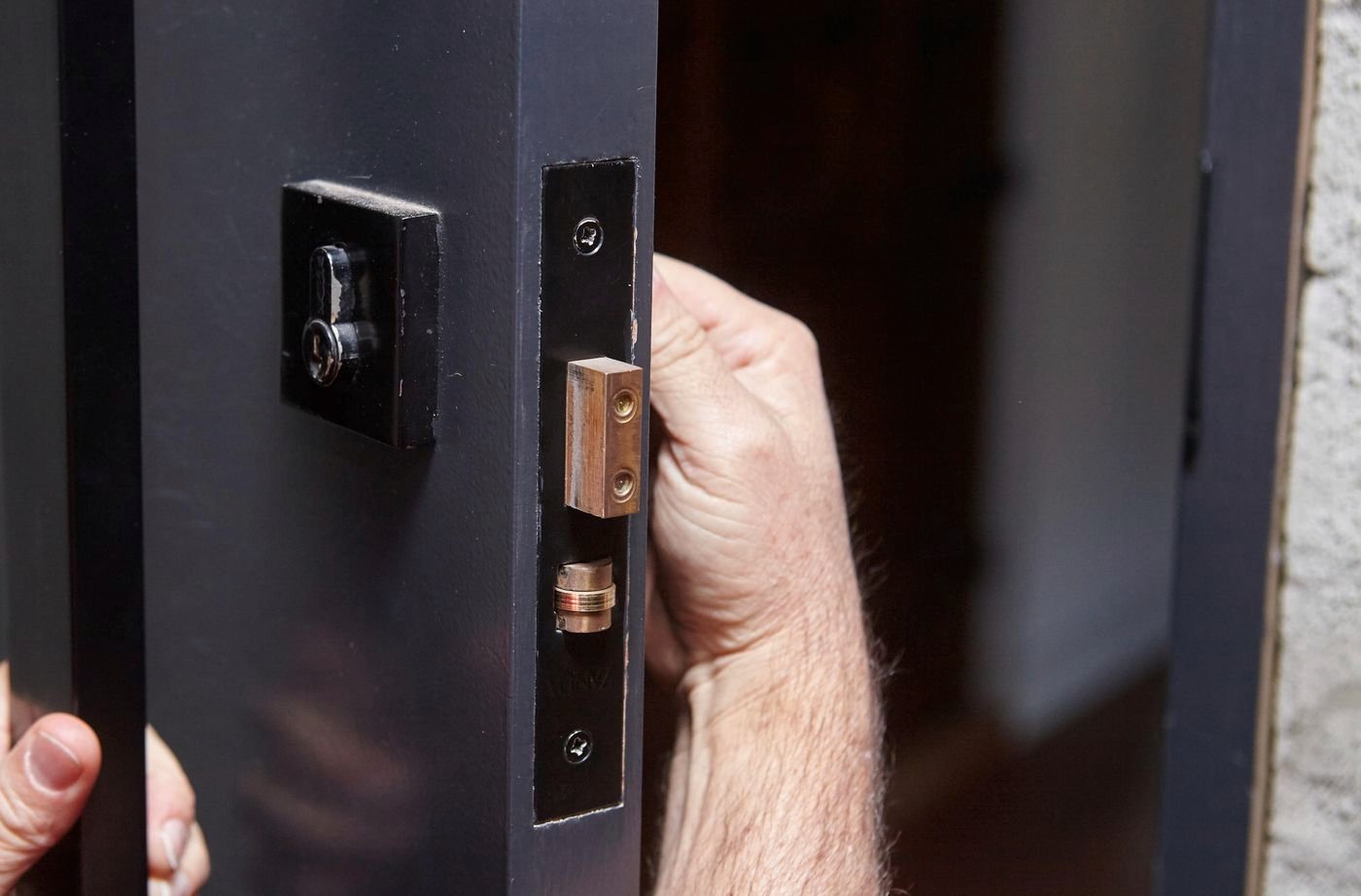 دربها و قفلهای ضد سرقت