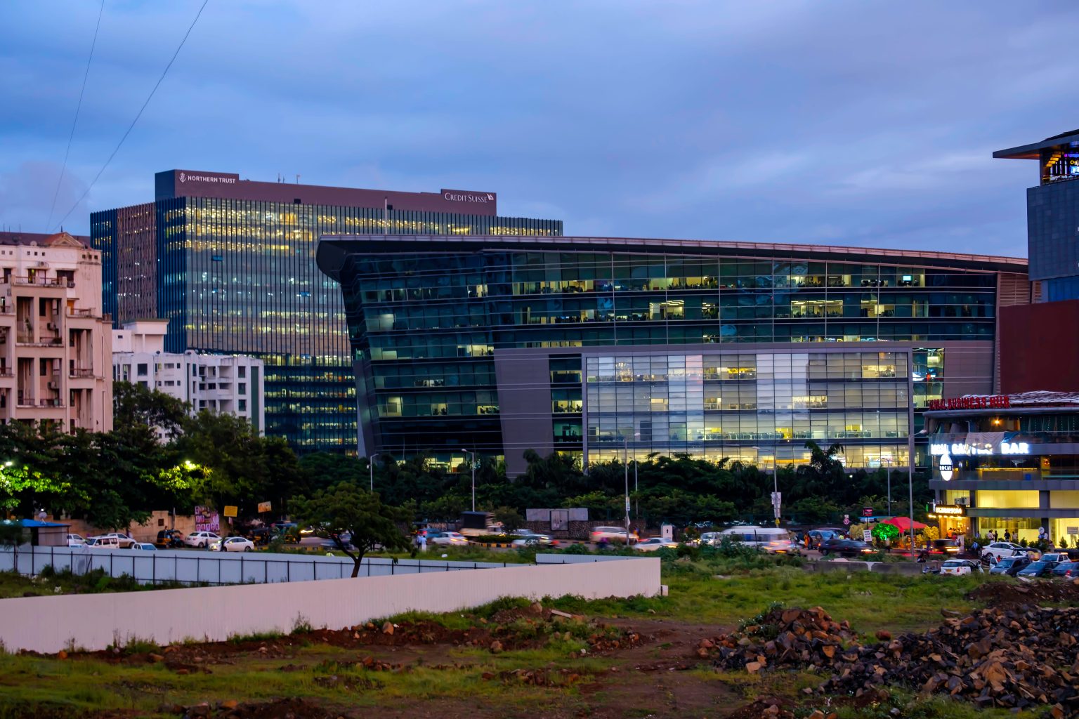 تفاوت قیمت زمین تجاری و مسکونی